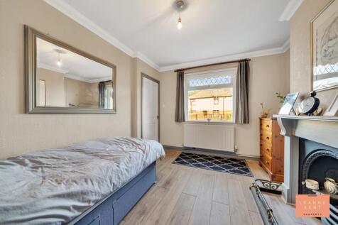 Bedroom Three/Reception