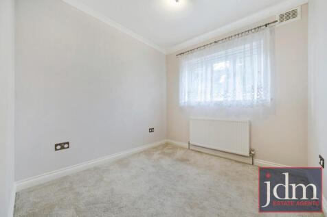 58b0d196-2676-453...