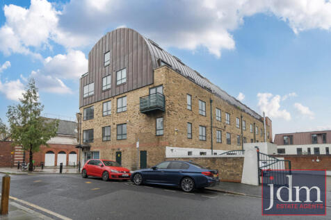 f9b51731-777d-42e...