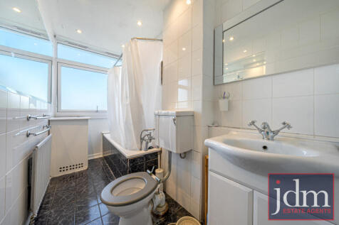 f4e8c6c7-3af2-489...