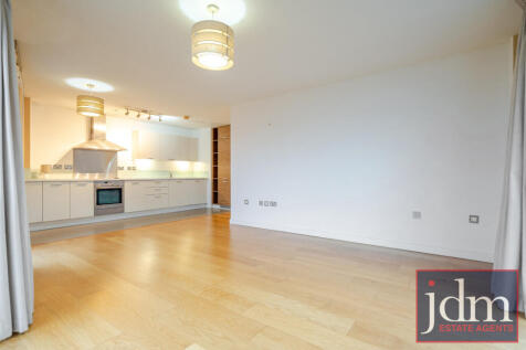 184bc7da-dfe5-4d9...