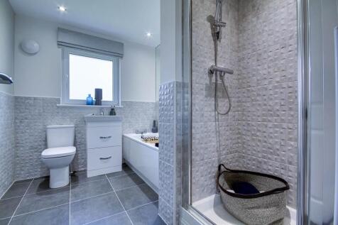 Family-friendly bathroom
