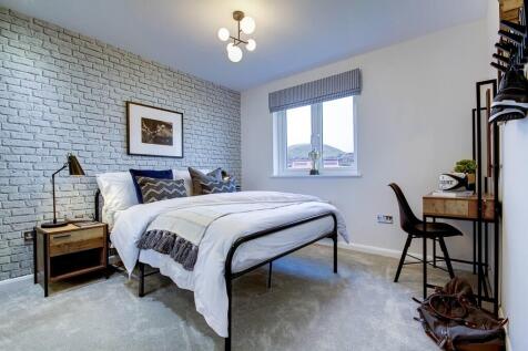 Plenty of space for the little one or a home office