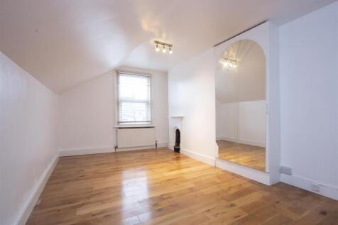 8 Pattenden Road SE6 bedroom 2.jpg
