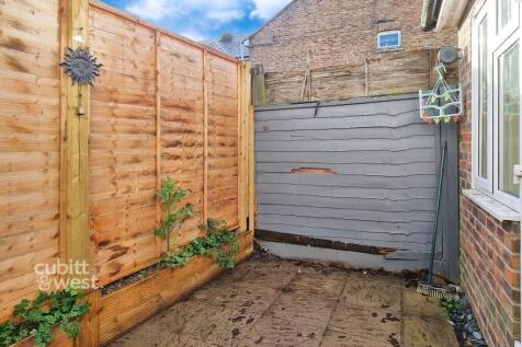 10f70bfa-20251203...