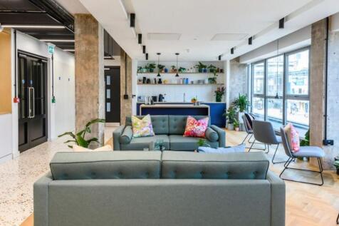 4 Southside  Common area.JPG