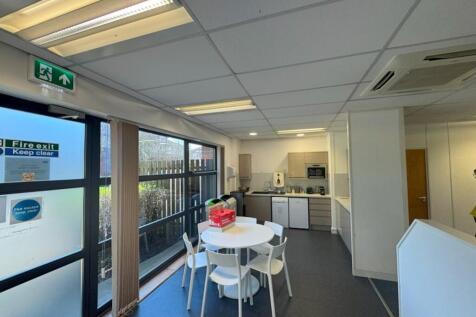 2425 Regents Court  Kitchenette.jpg