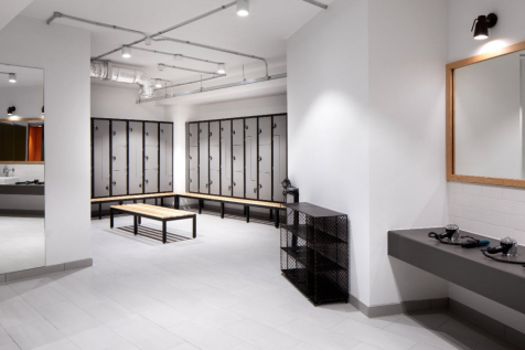 9 Tricorn Changing.png