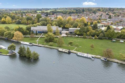 IW171025DL015 SKY_brighter river.jpg