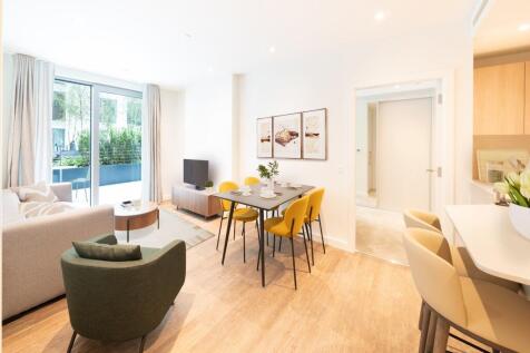 Experience modern elegance with this beautifully designed living space, perfect for relaxation and entertainment.