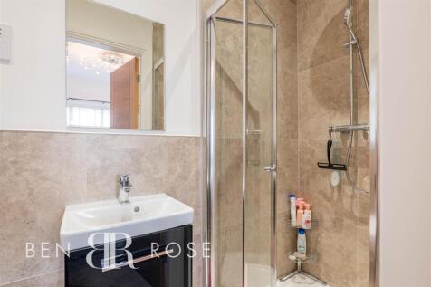 Master Ensuite