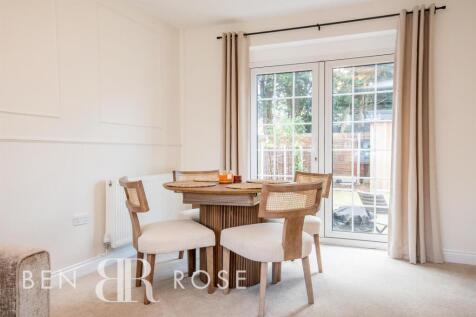 Lounge/Diner
