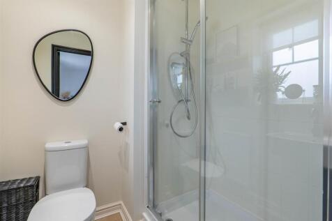 Master Ensuite