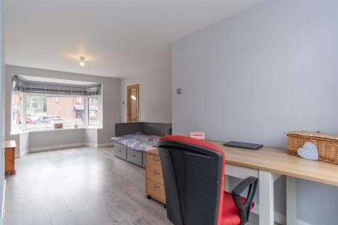Lounge/Office