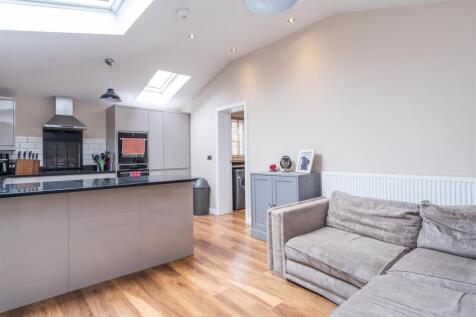 Kitchen/Family Room