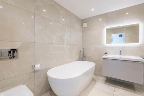Master Bedroom Ensuite