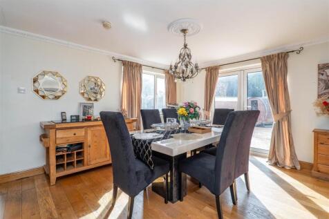 Family/Dining Room