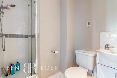 Master Ensuite