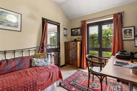 Property Image 27