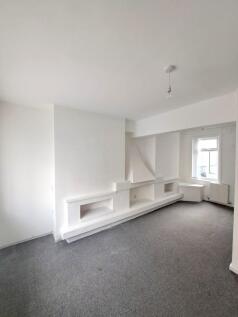 Living room (phot...