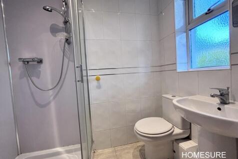 Ensuite - F9, 4 U...