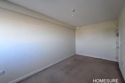 9 Park View - BD1