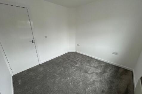 Bedroom 2 2