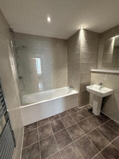 4859a1f2-1227-404...