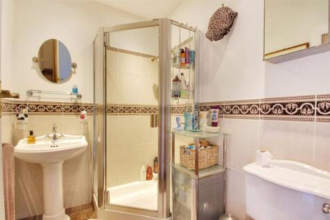 Master En-Suite