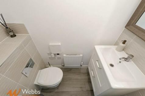 Guest WC 1.jpg