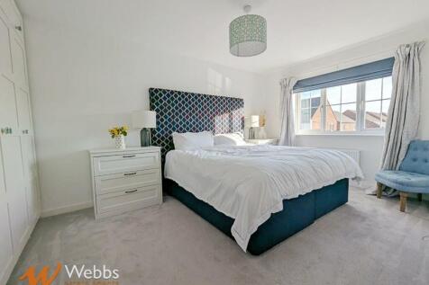 Bedroom One 2.jpg