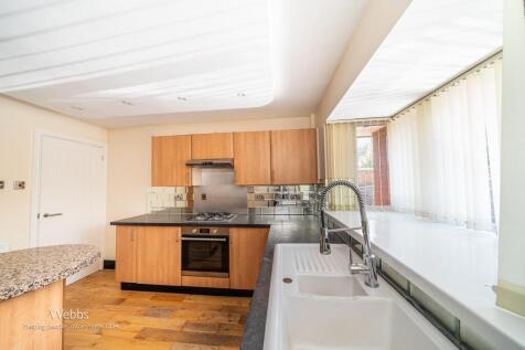 © Webbs Estate Agents © (8 of 127).jpg