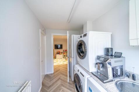 © Webbs Estate Agents © (16 of 52).jpg