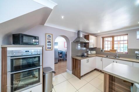 © Webbs Estate Agents © (40 of 87).jpg