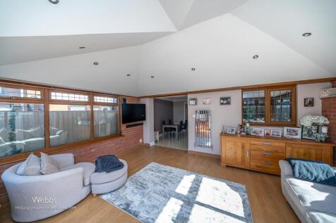 © Webbs Estate Agents © (26 of 87).jpg