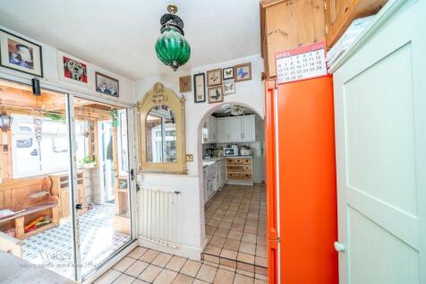 © Webbs Estate Agents © (73 of 185).jpg