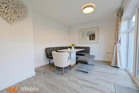 Dining Area 1.jpg