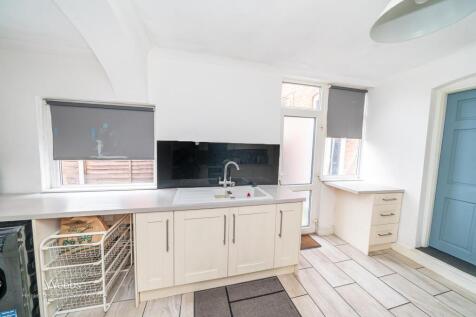 © Webbs Estate Agents © (24 of 66).jpg
