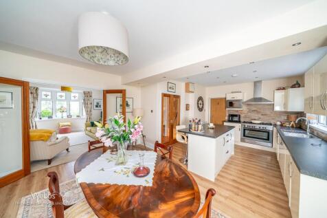 © Webbs Estate Agents © (4 of 43).jpg
