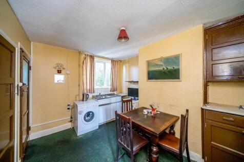 Webbs Estate Agents-5.jpg