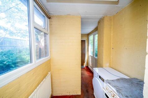 Webbs Estate Agents-9.jpg