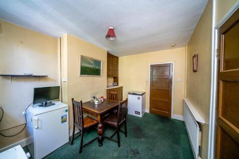 Webbs Estate Agents-7.jpg