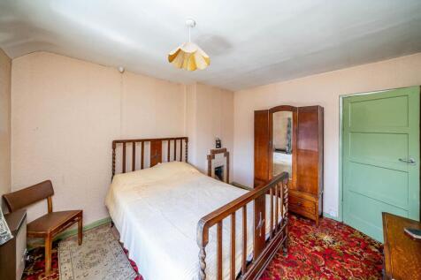 Webbs Estate Agents-19.jpg