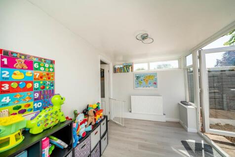 Webbs Estate Agents-13.jpg