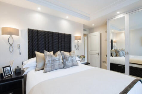 Screenshot 2025-1...