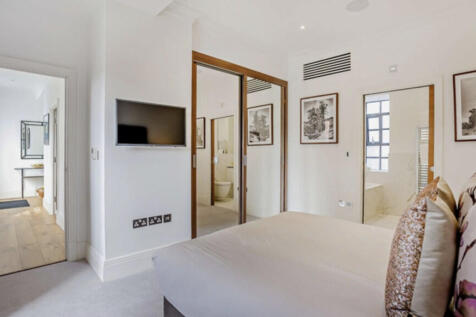 Screenshot 2025-1...