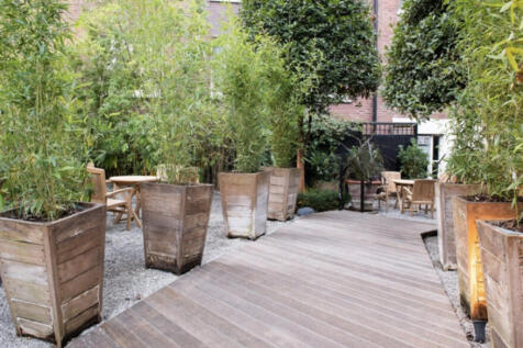 Screenshot 2025-1...