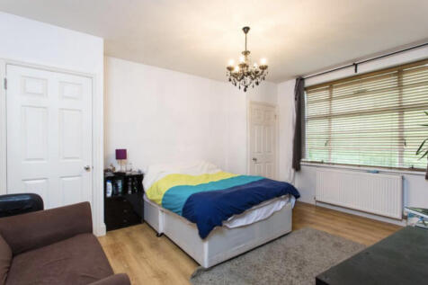 Screenshot 2025-1...