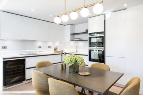 Screenshot 2025-1...