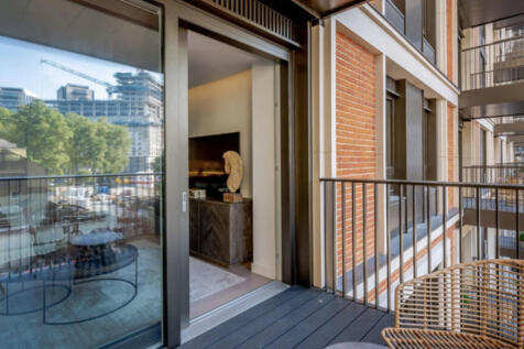 Screenshot 2025-1...